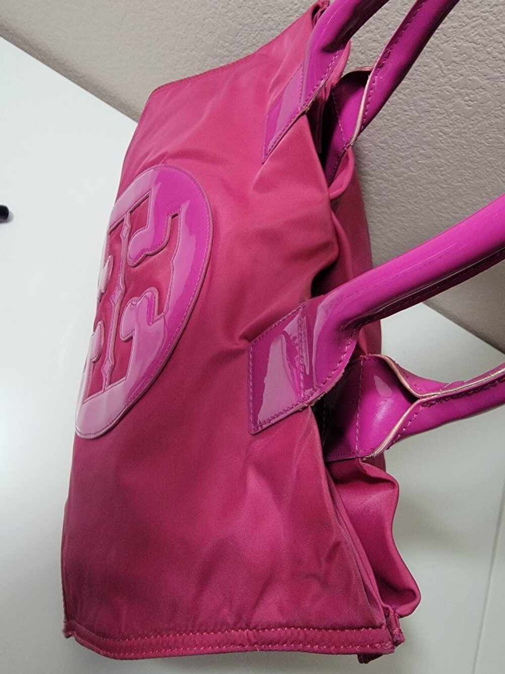 Tory Burch Ella Nylon Tote Bag Large Magenta Pink Patent Leather Shoulder Purse - Picture 4 of 14